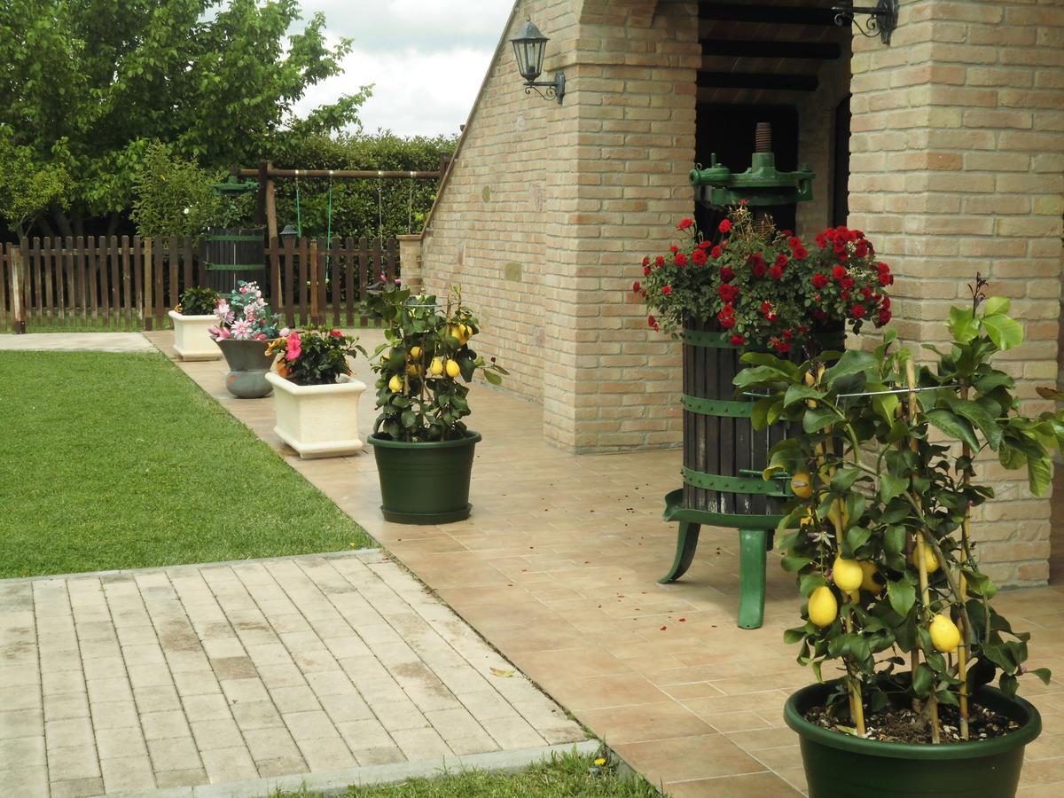 Il Casale Della Fornace Bed & Breakfast Bastia Umbra Exterior foto